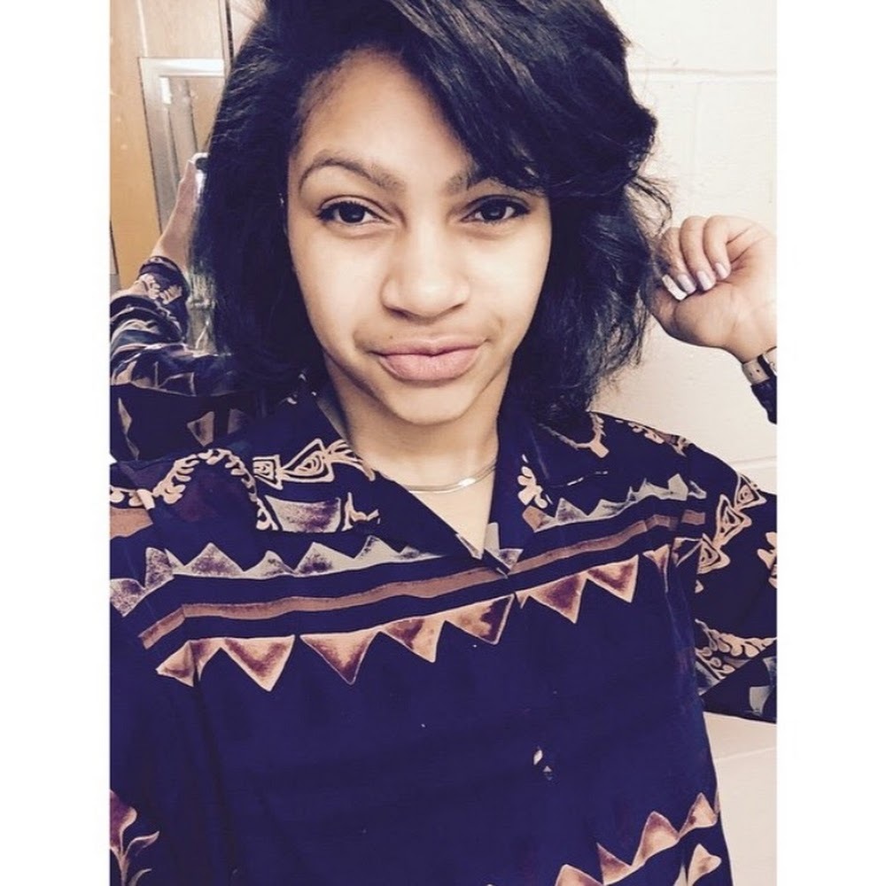 Meet your Posher, Avari